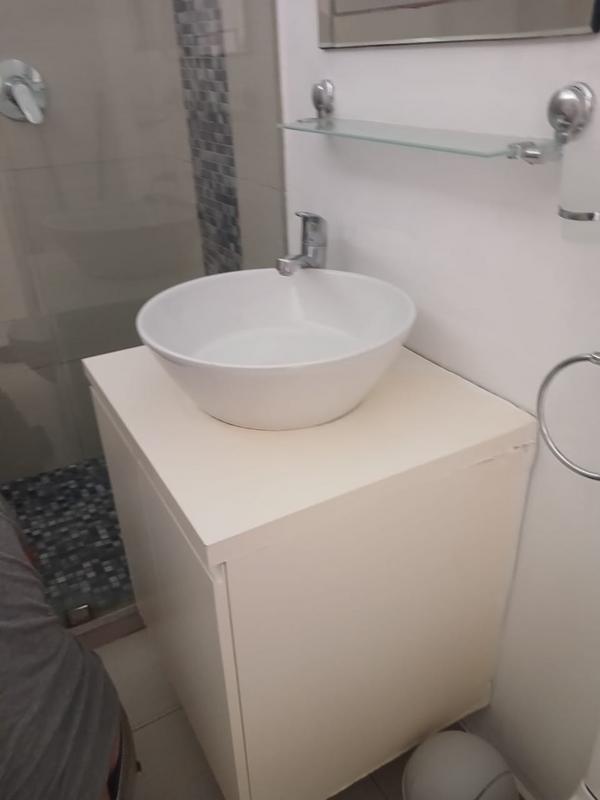 1 Bedroom Property for Sale in Green Point Western Cape